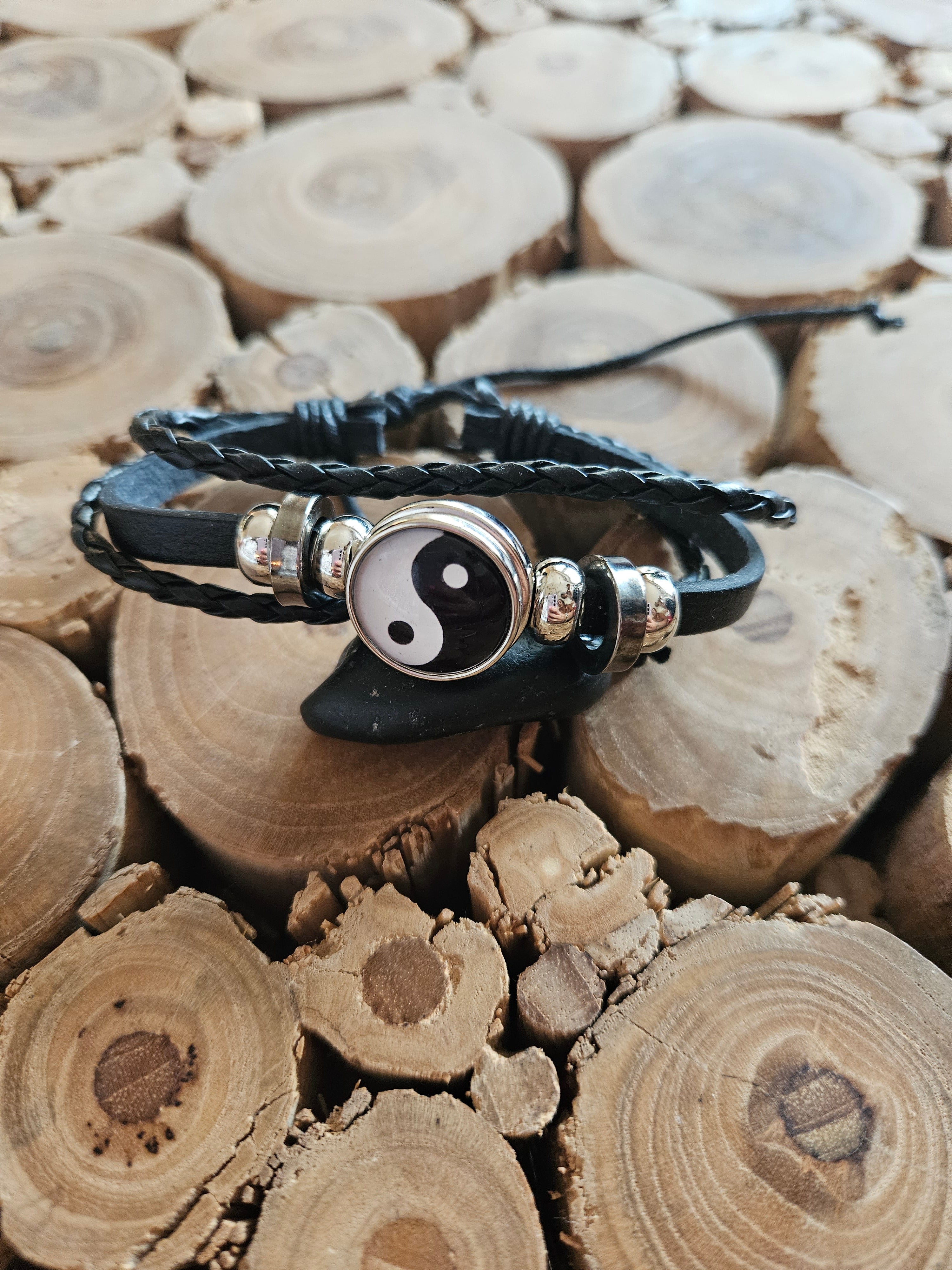 Yin Yang Armband - Harmonie und Stil in einem Accessoire vereint