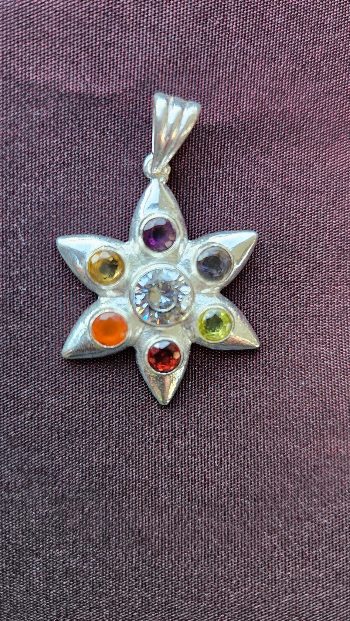 Chakra Lotus Anhänger 30 mm